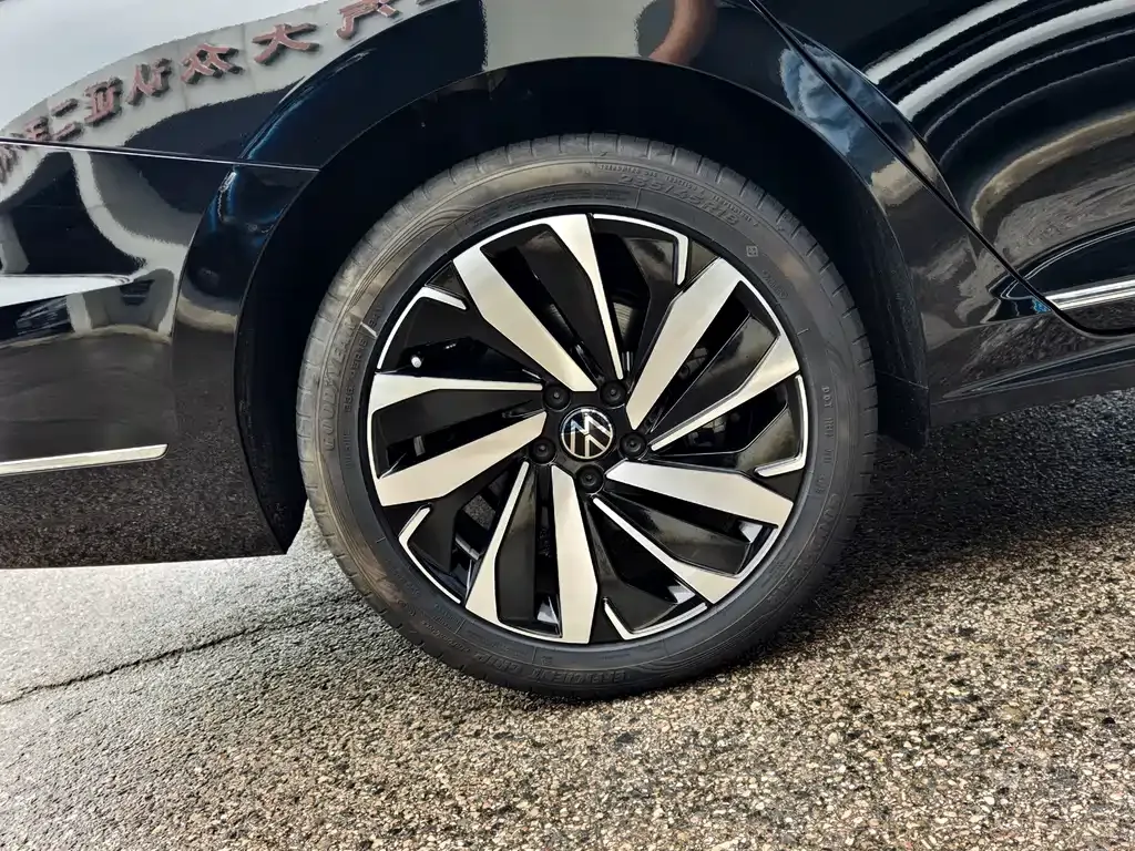 Volkswagen Passat 2024 из CN, фото 5