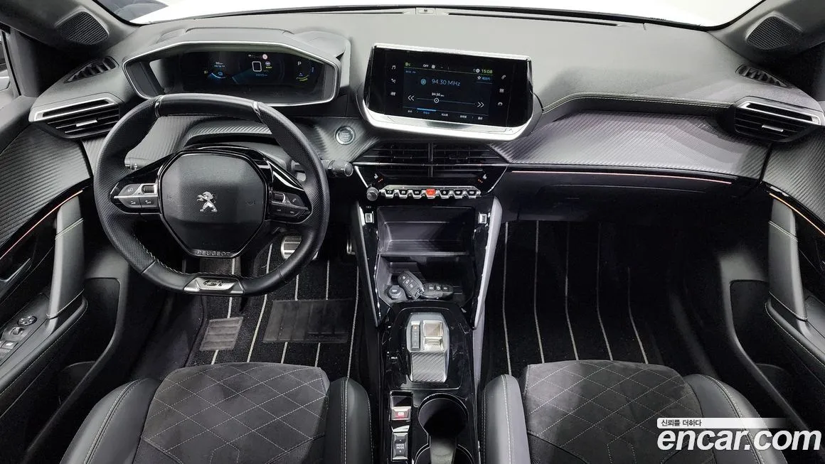 Peugeot 208 2023 из KR, фото 7