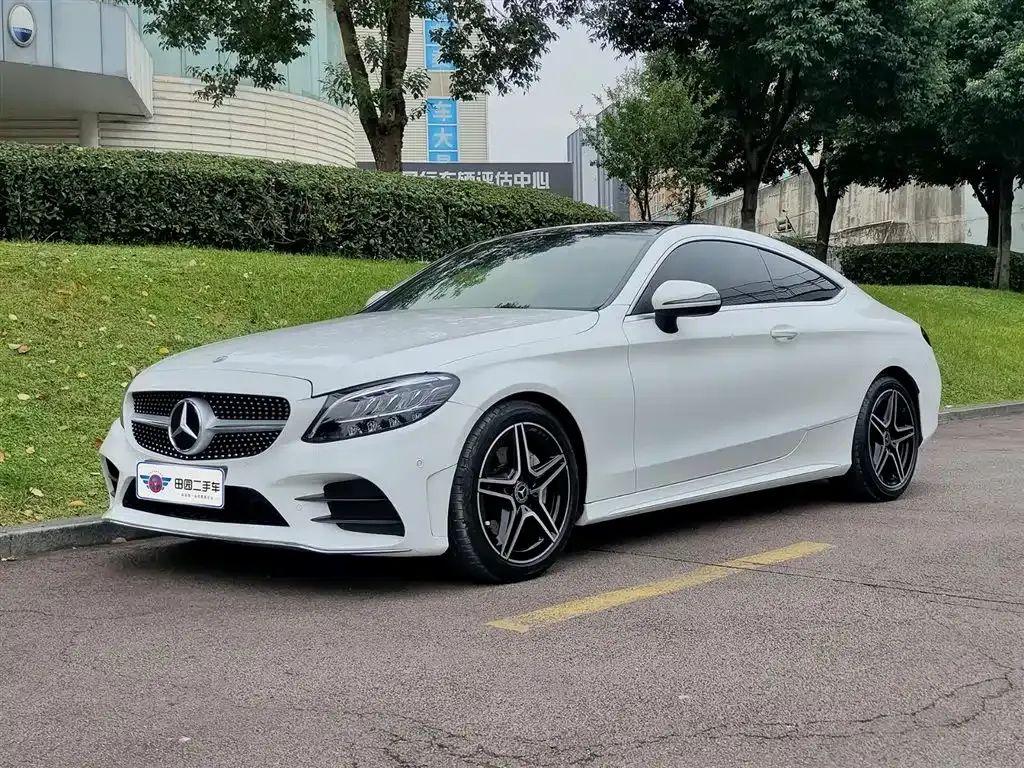 Mercedes-Benz C-Class (Import) — фото 1