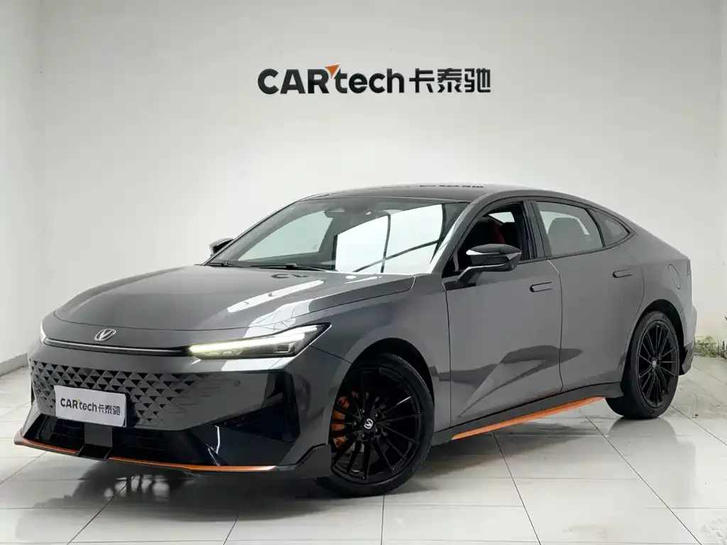 Changan UNI-V 2024 из CN, фото 1