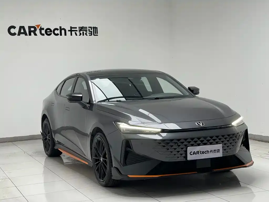 Changan UNI-V 2024 из CN, фото 3