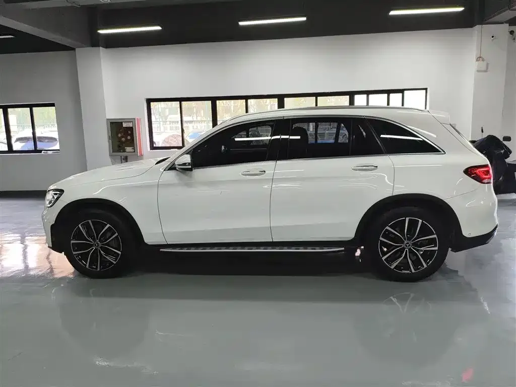 Mercedes-Benz GLC — фото 5