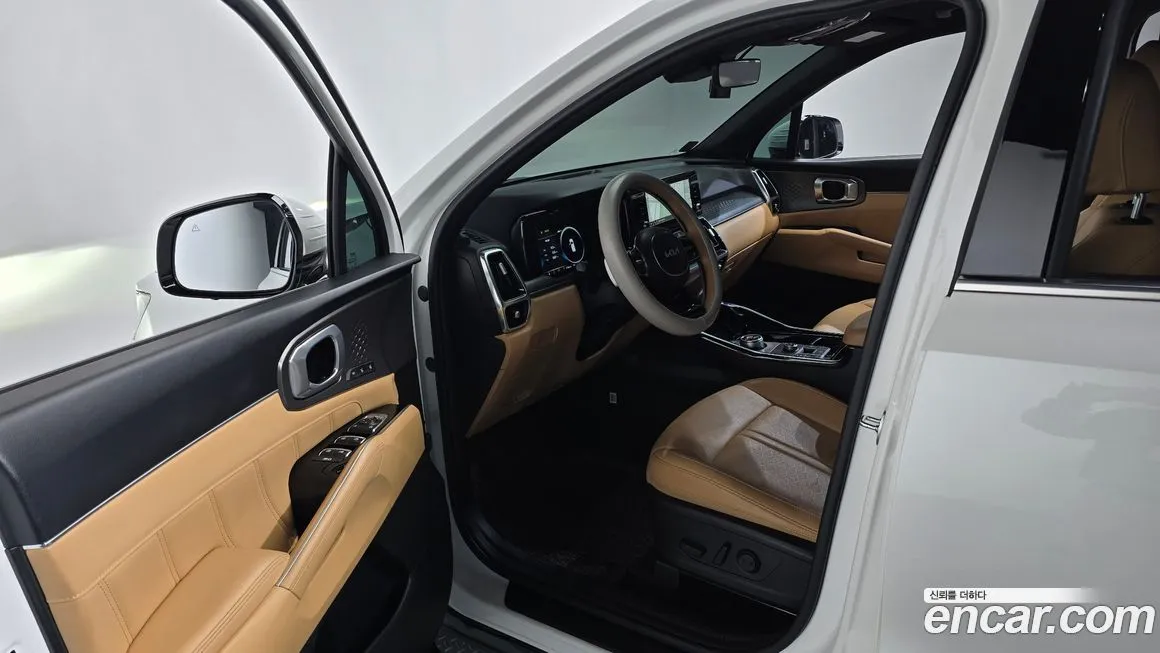 Kia Sorento — фото 10
