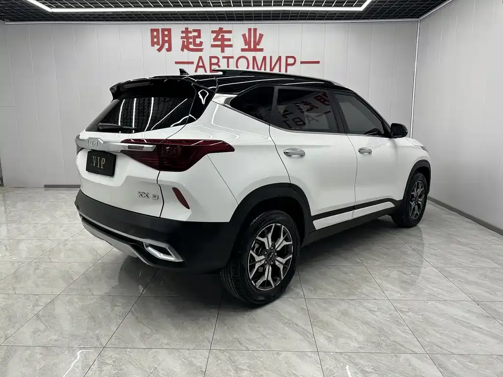 Kia KX3 2021 из CN, фото 7