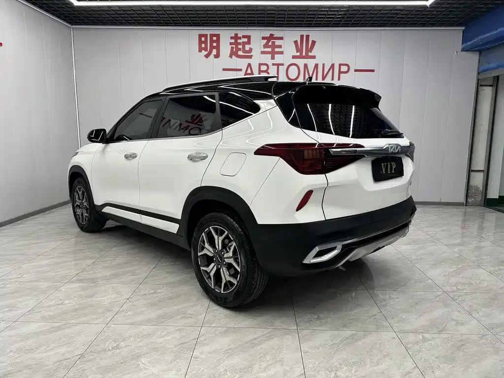 Kia KX3 2021 из CN, фото 8