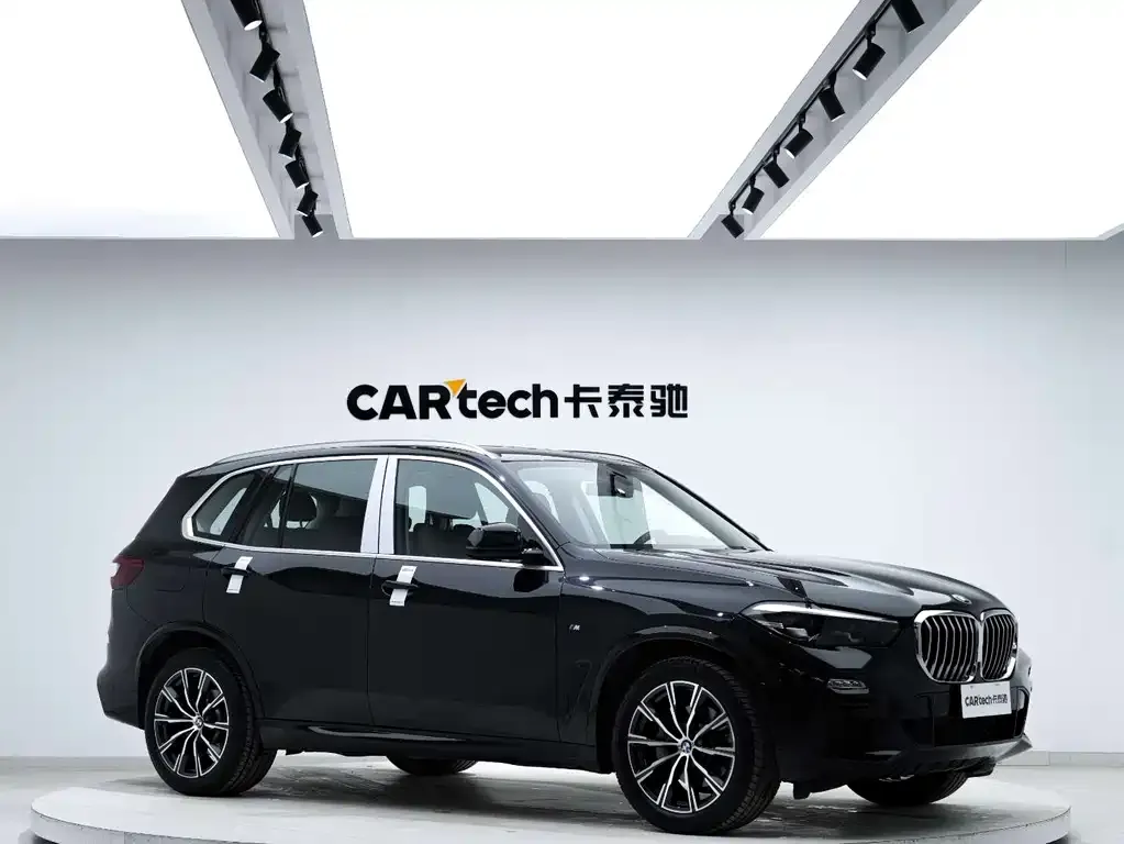 BMW X5 (Import) — фото 5
