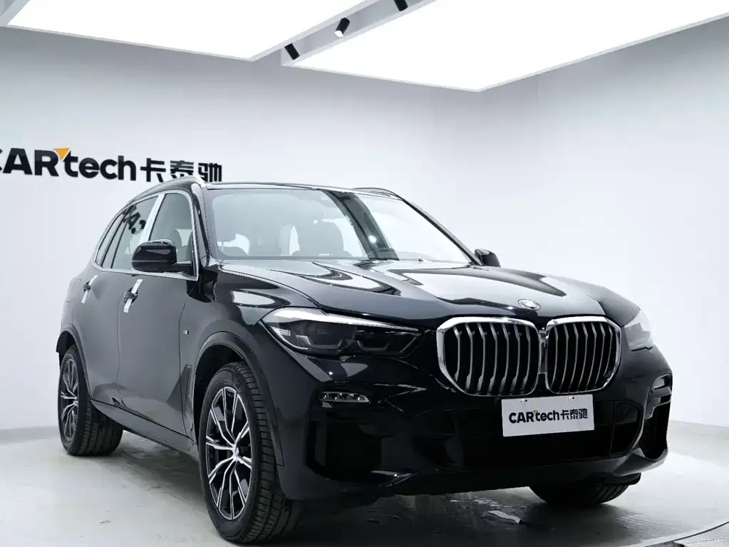 BMW X5 (Import) — фото 7