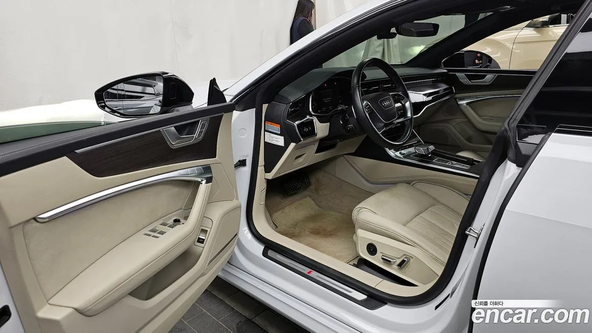 Audi A7 — фото 10