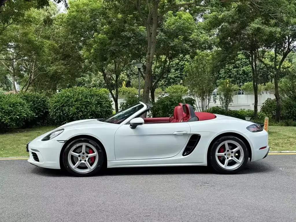 Porsche 718 2022 из CN, фото 4