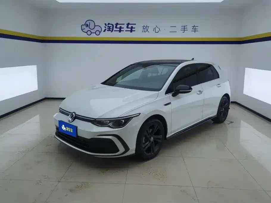 Volkswagen Golf 2023 из CN, фото 1