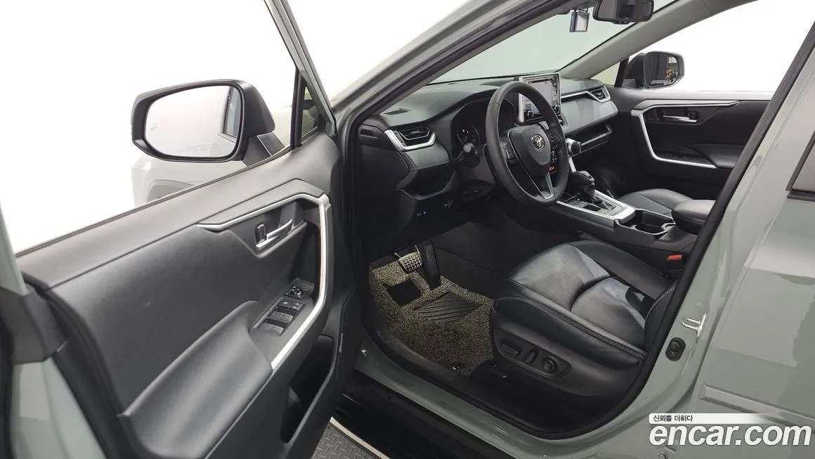 Toyota RAV4 2021 из KR, фото 10