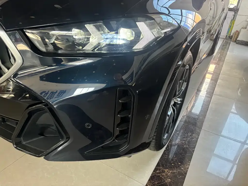 BMW X6 2025 из CN, фото 2