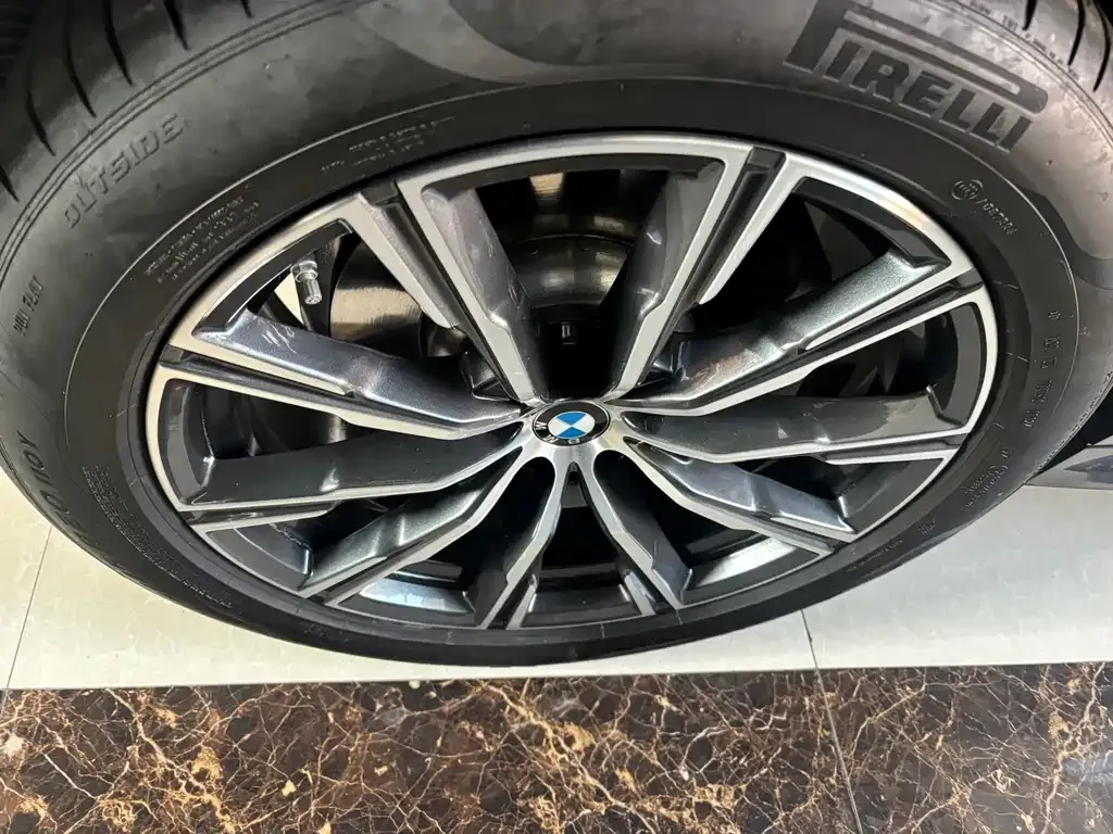 BMW X6 2025 из CN, фото 3