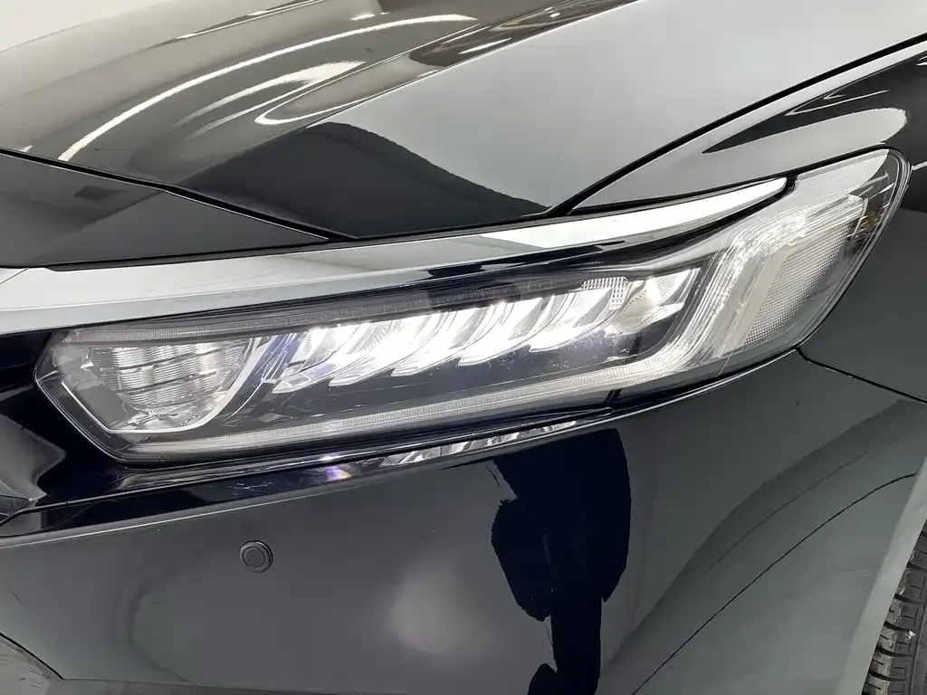 Honda Accord 2023 из CN, фото 6