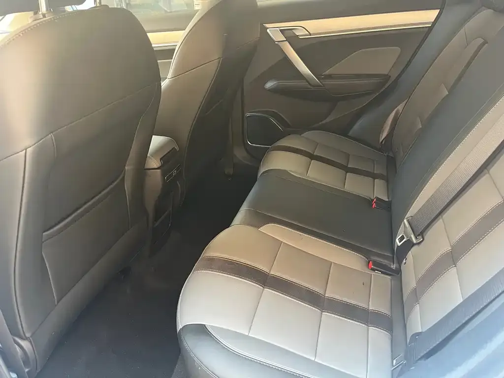 Geely Binyue 2023 из CN, фото 7