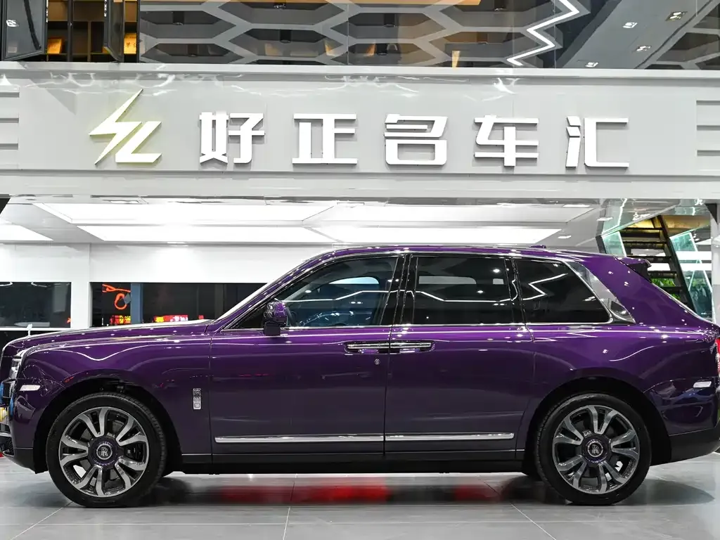 Rolls-Royce Cullinan 2022 из CN, фото 8