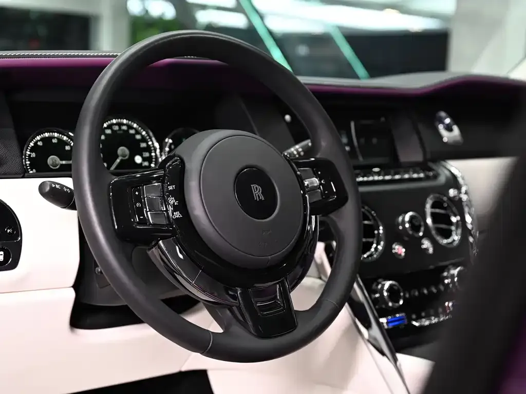 Rolls-Royce Cullinan 2022 из CN, фото 9