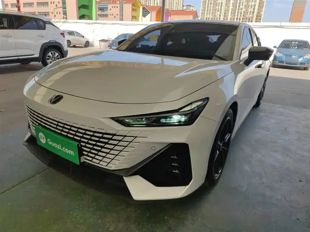 Changan UNI-V 2023 из CN, фото 1