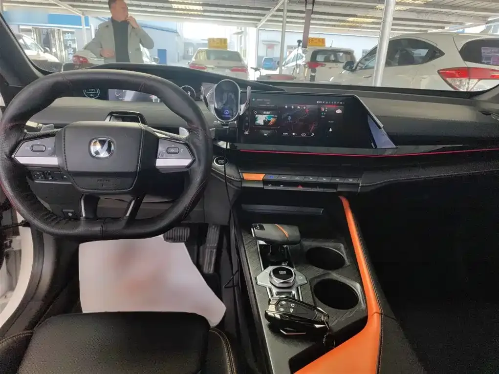 Changan UNI-V 2023 из CN, фото 10