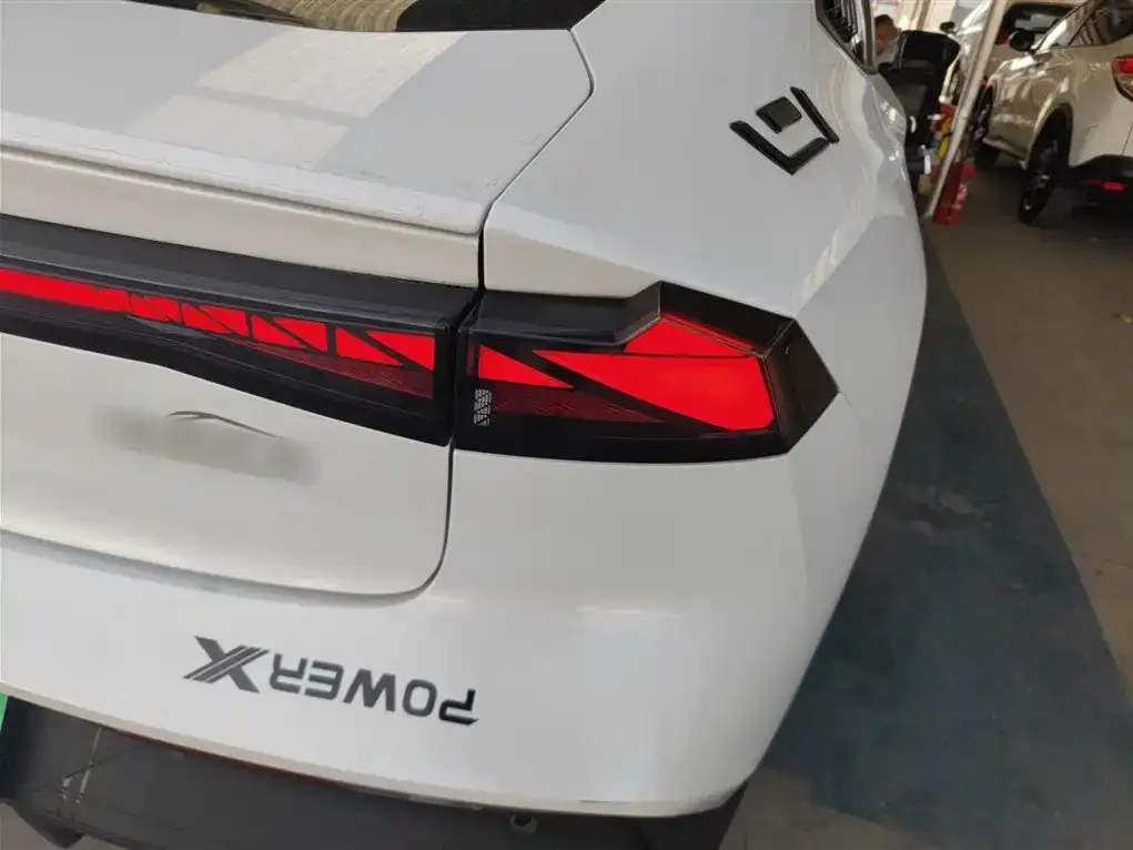Changan UNI-V 2023 из CN, фото 8