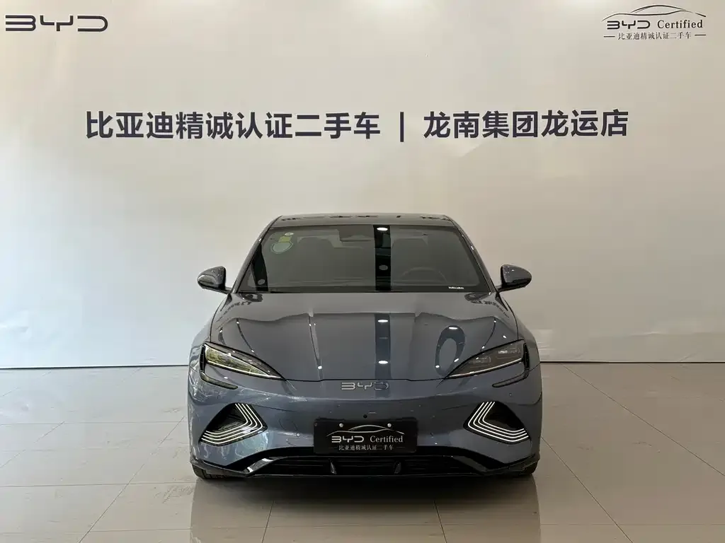 BYD Seal — фото 2