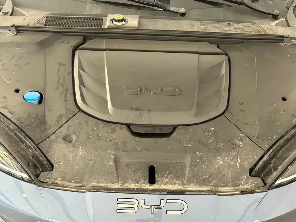 BYD Seal — фото 4