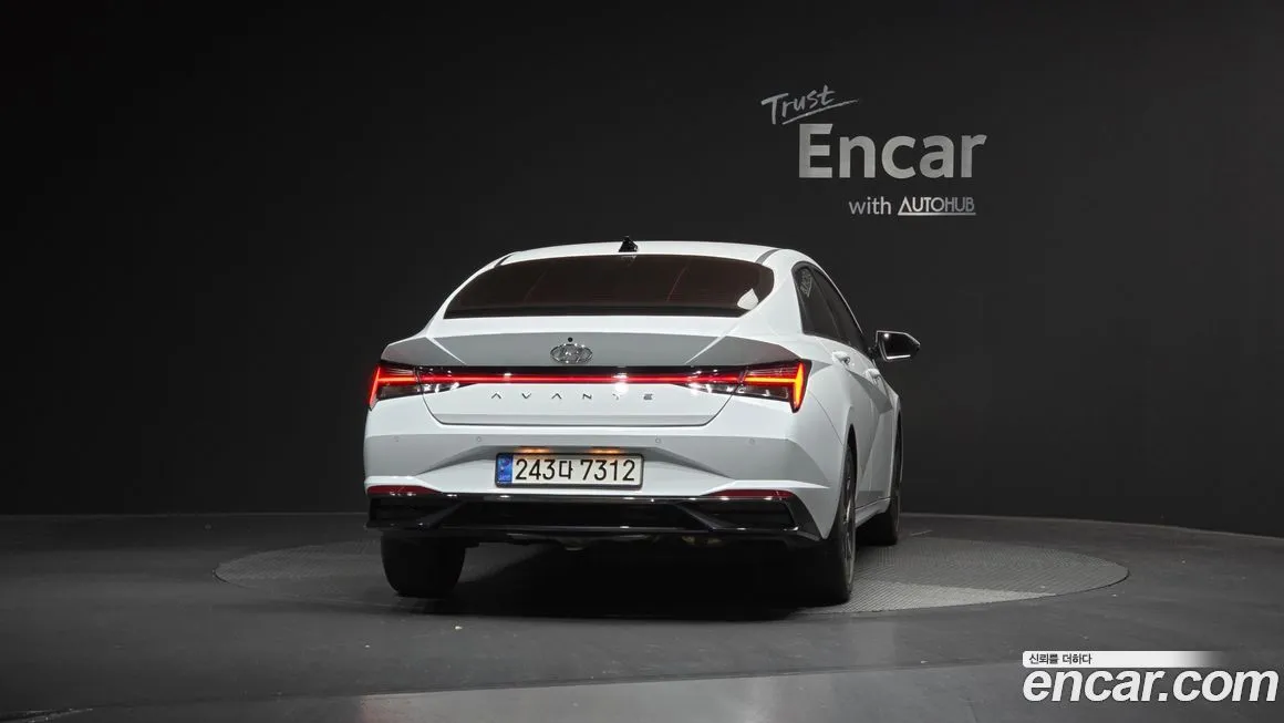 Hyundai AVANTE — фото 4