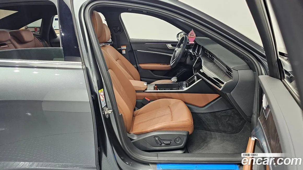 Audi A6 2021 из KR, фото 10