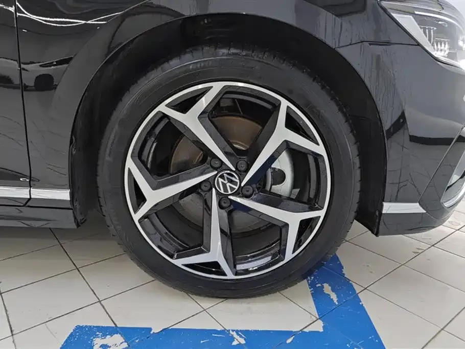 [object Object] Magotan 2023 из CN, фото 6