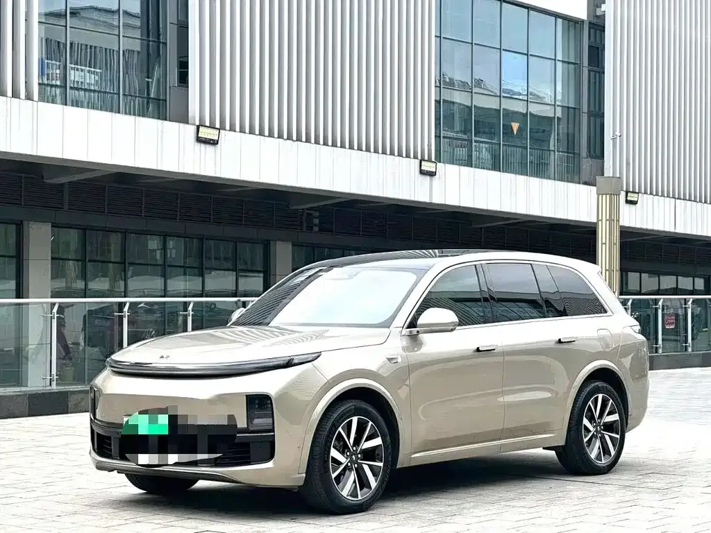 Li Auto L8 2023 из CN, фото 1