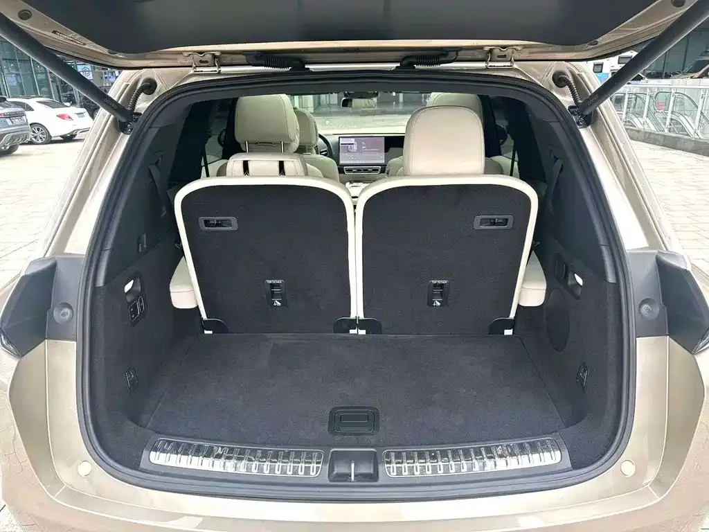 Li Auto L8 2023 из CN, фото 2