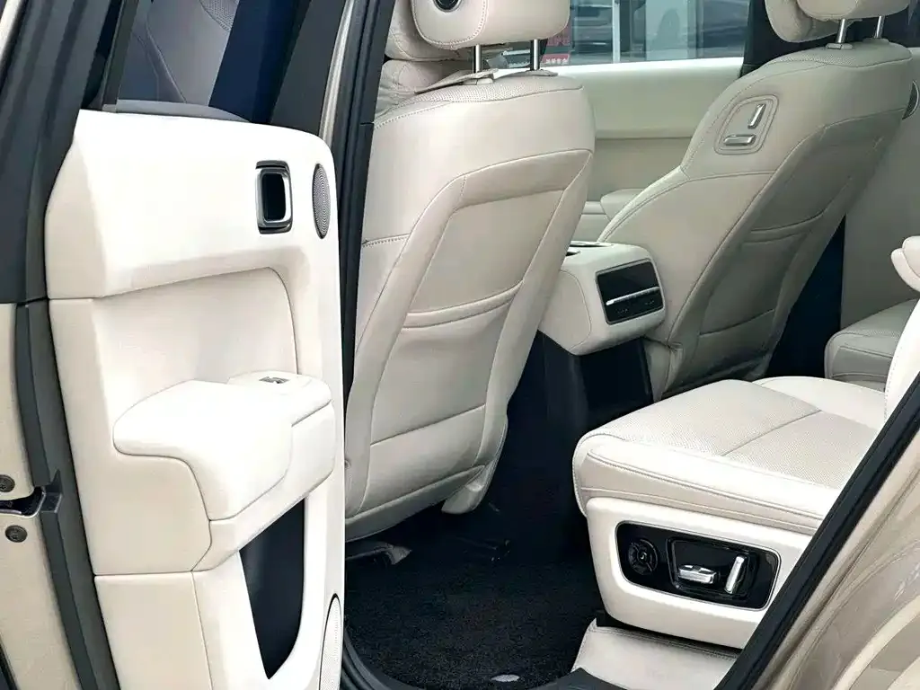 Li Auto L8 2023 из CN, фото 4