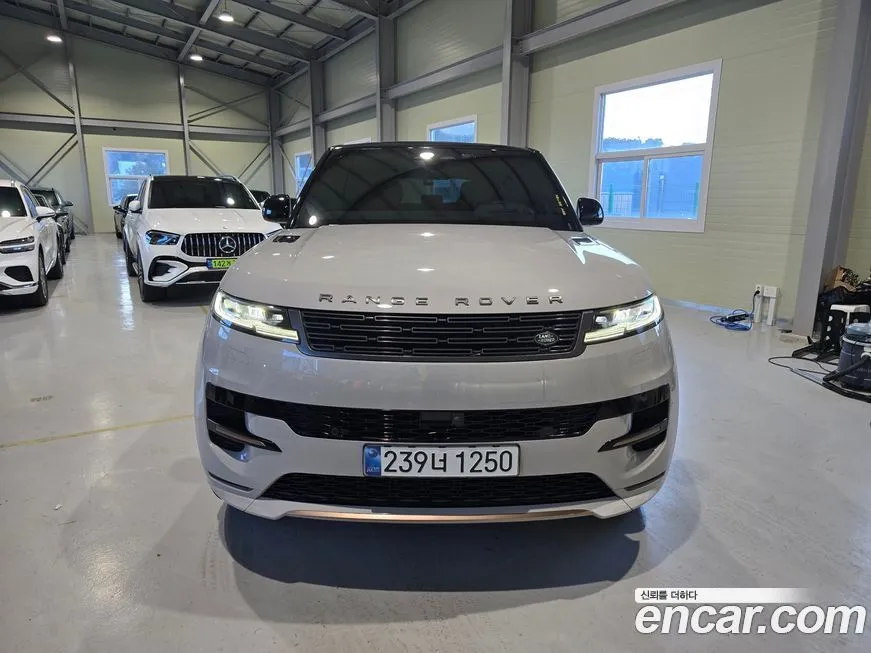 Land Rover Range Rover Sport 2025 из KR, фото 2