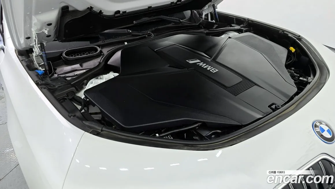 BMW i7 — фото 6