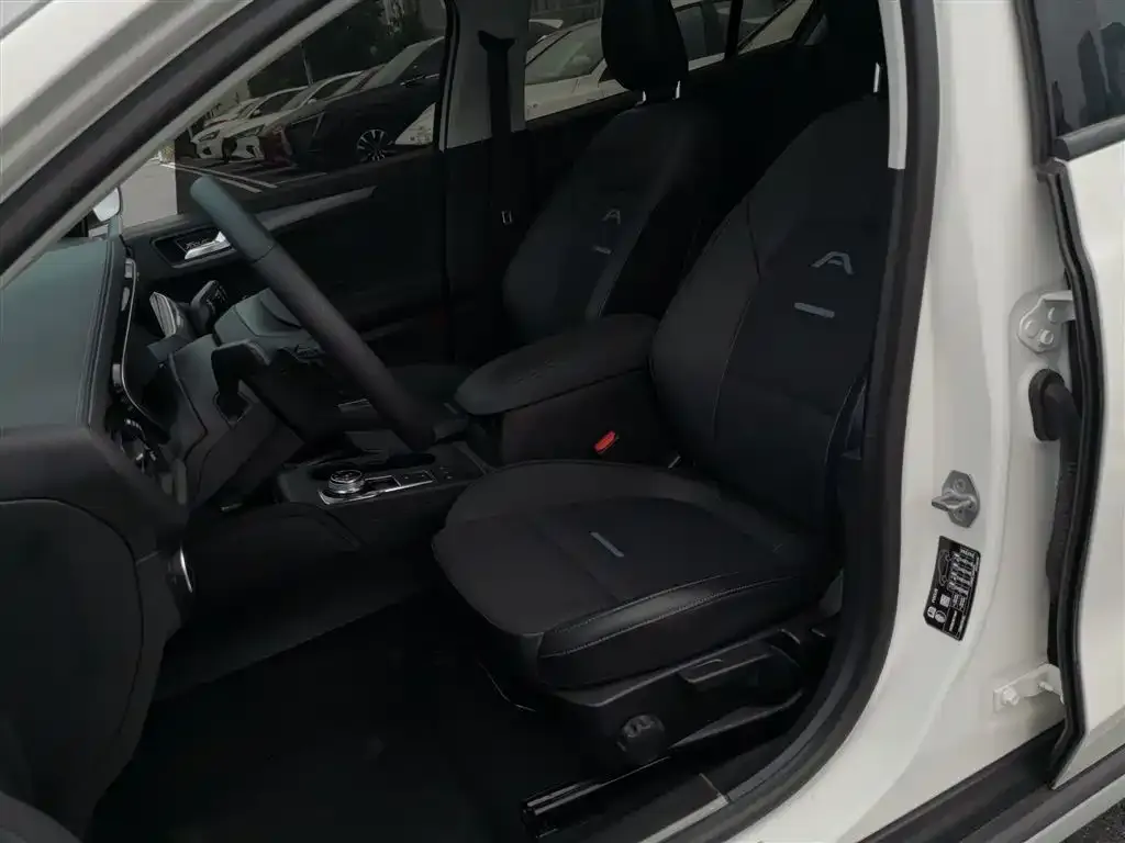 Ford Focus Active 2022 из CN, фото 7