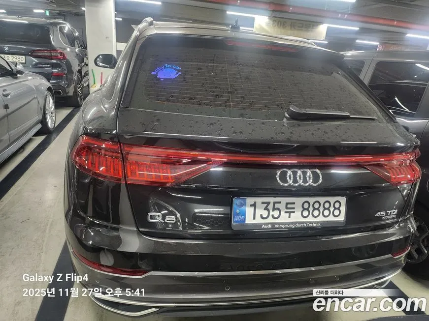 Audi Q8 2023 из KR, фото 4