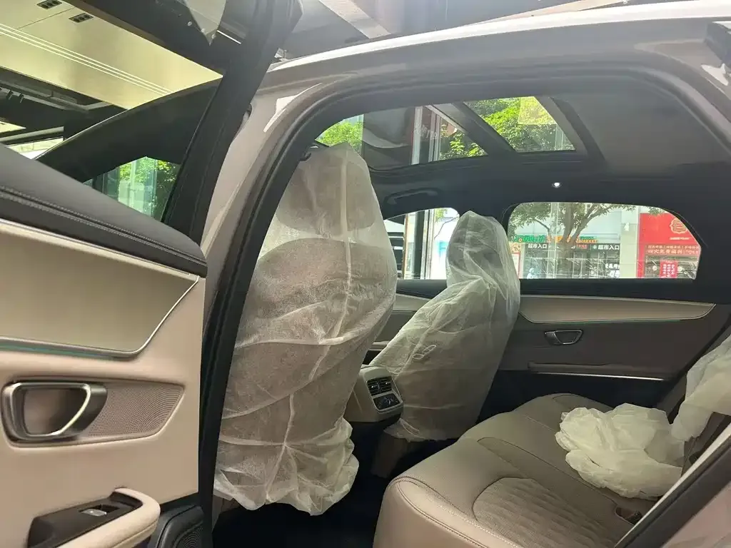 BYD Han 2025 из CN, фото 4