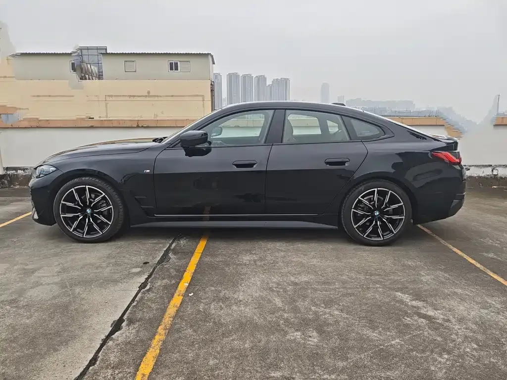 BMW 4 Series 2023 из CN, фото 5