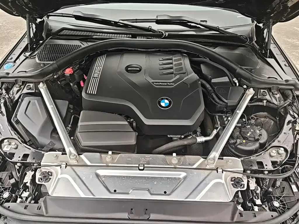 BMW 4 Series 2023 из CN, фото 7