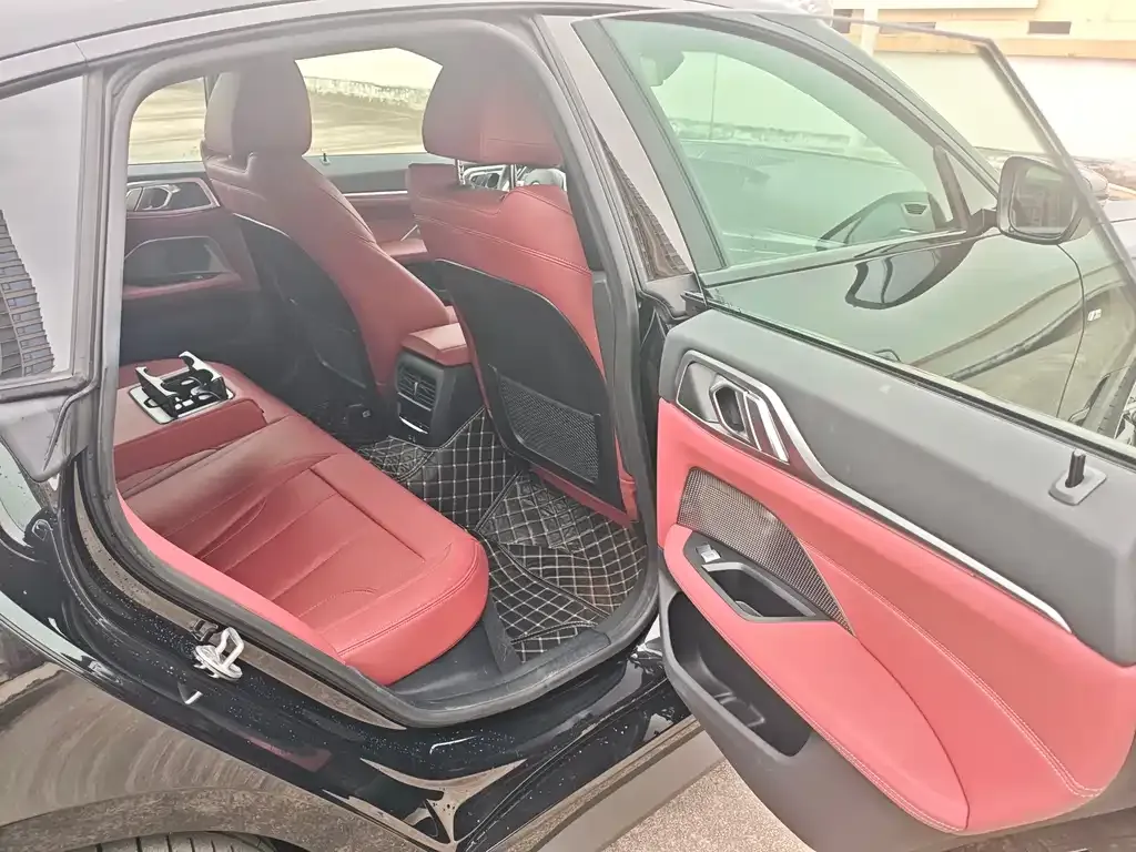 BMW 4 Series 2023 из CN, фото 9