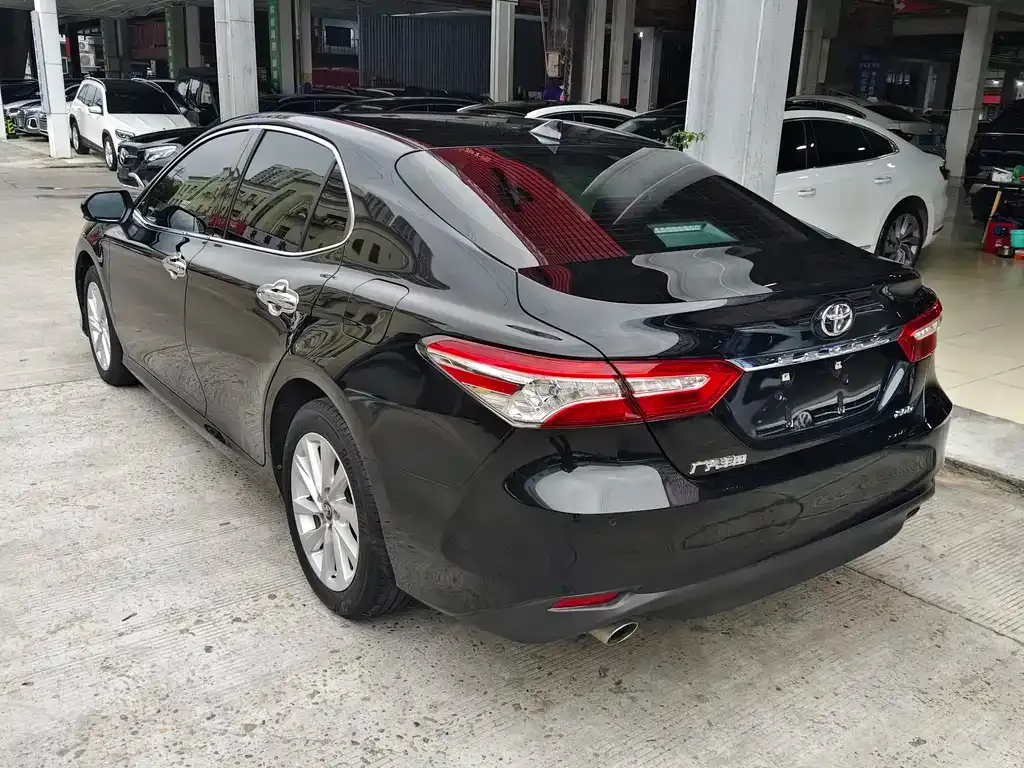 Toyota Camry 2022 из CN, фото 3