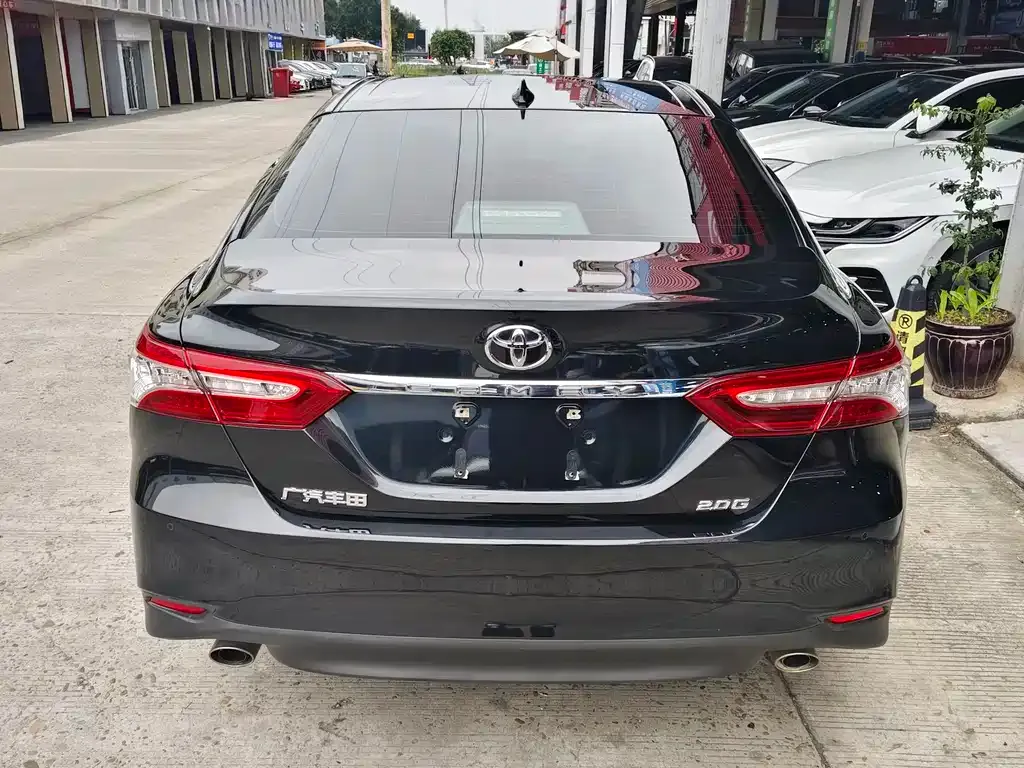 Toyota Camry 2022 из CN, фото 4