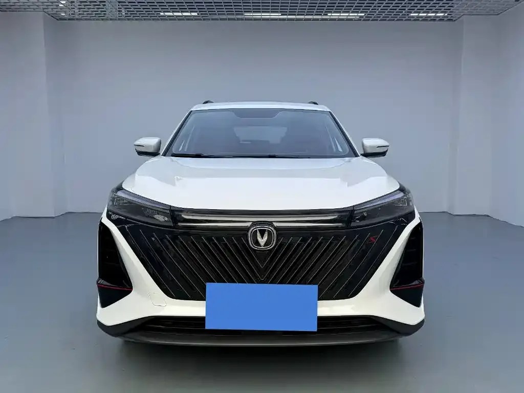 Changan CS75PLUS 2023 из CN, фото 1