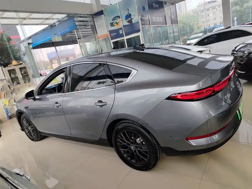 BYD Qin PLUS 2025 из CN, фото 5
