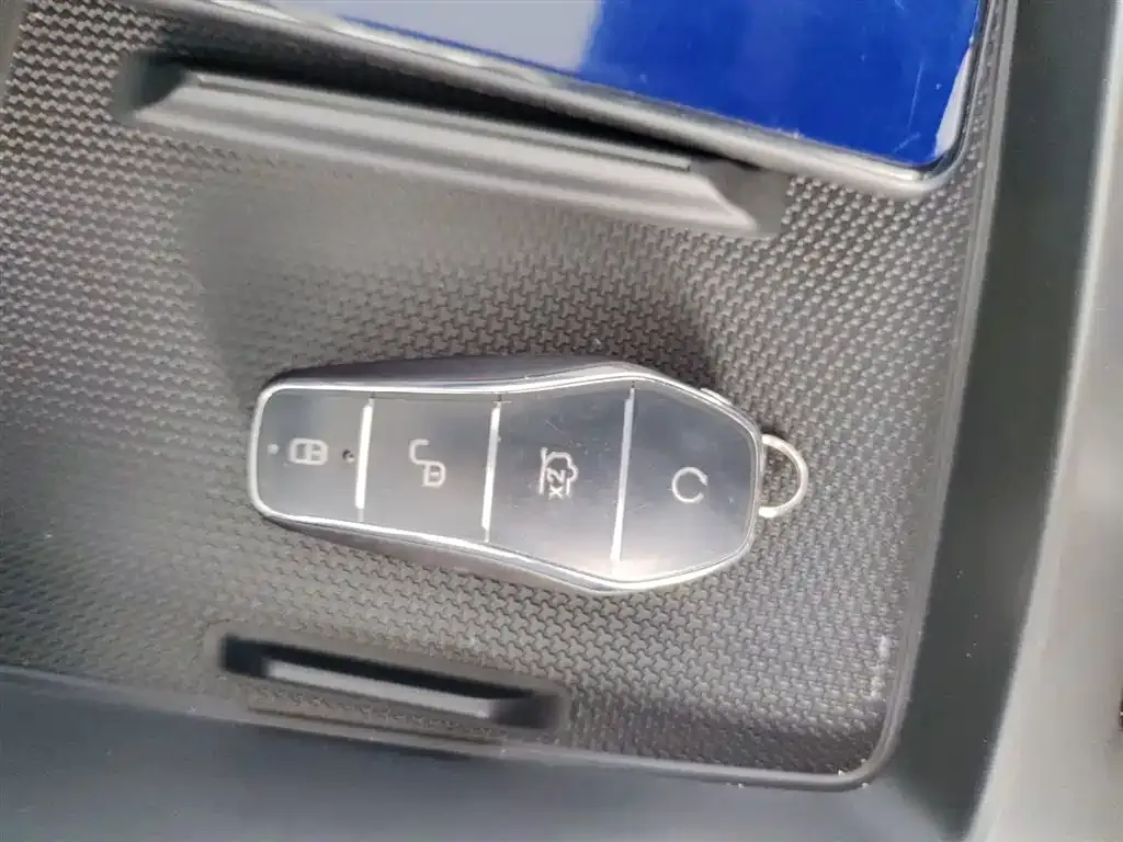 BYD Qin PLUS 2025 из CN, фото 9