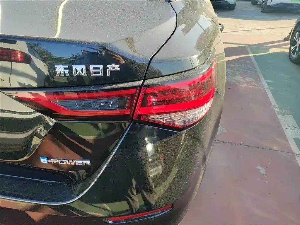 Nissan Sylphy 2022 из CN, фото 8