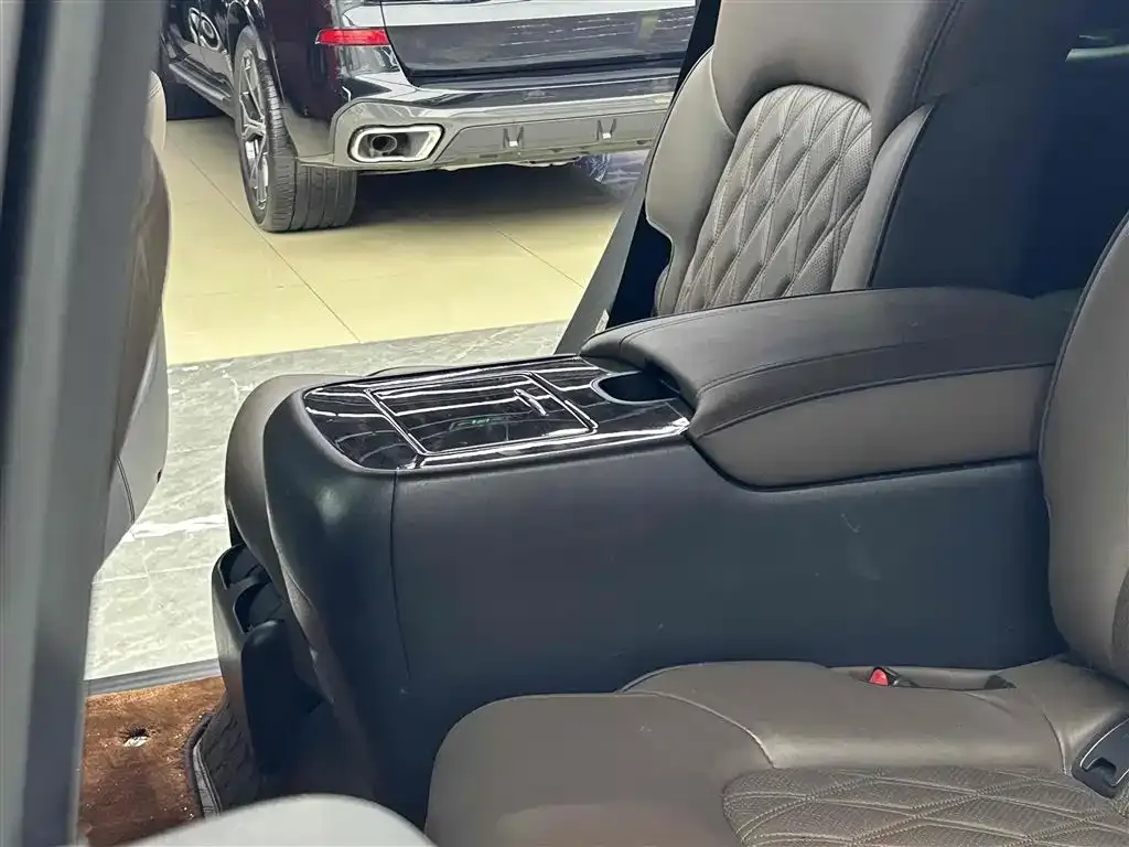Nissan Patrol 2022 из CN, фото 9