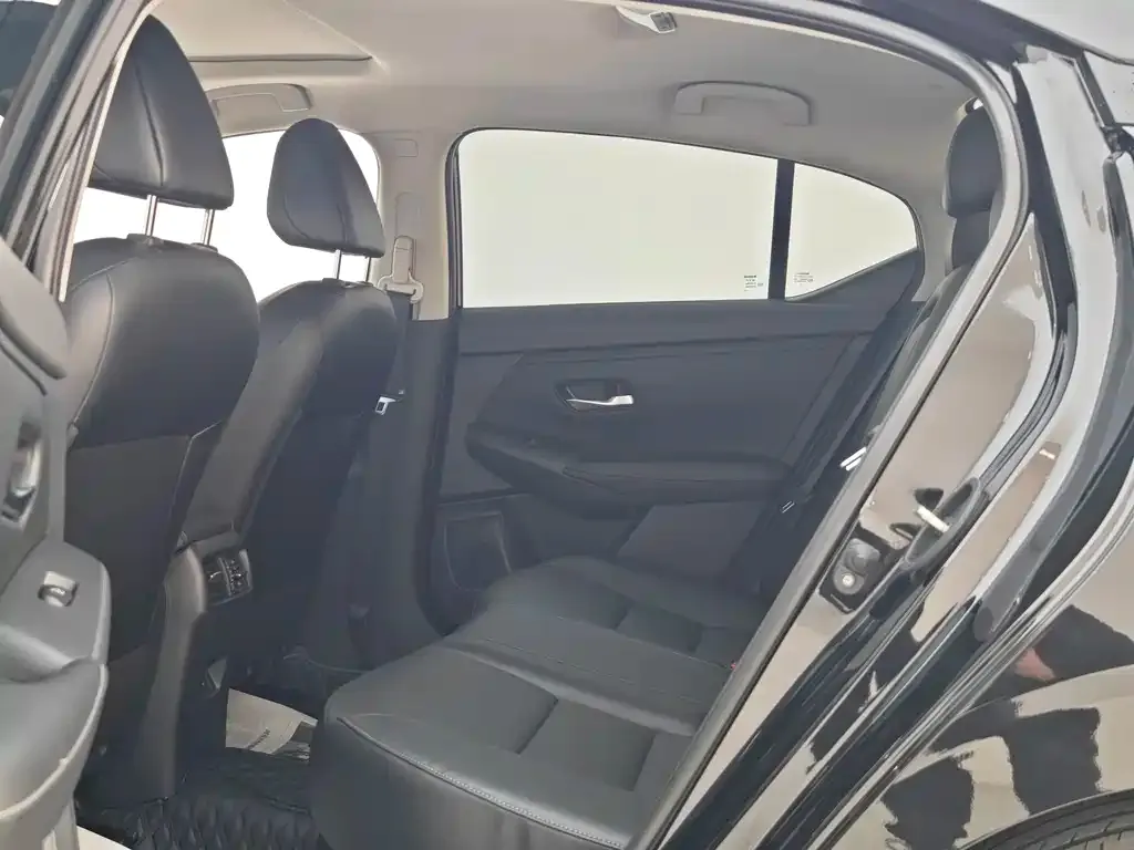 Nissan Sylphy 2024 из CN, фото 8