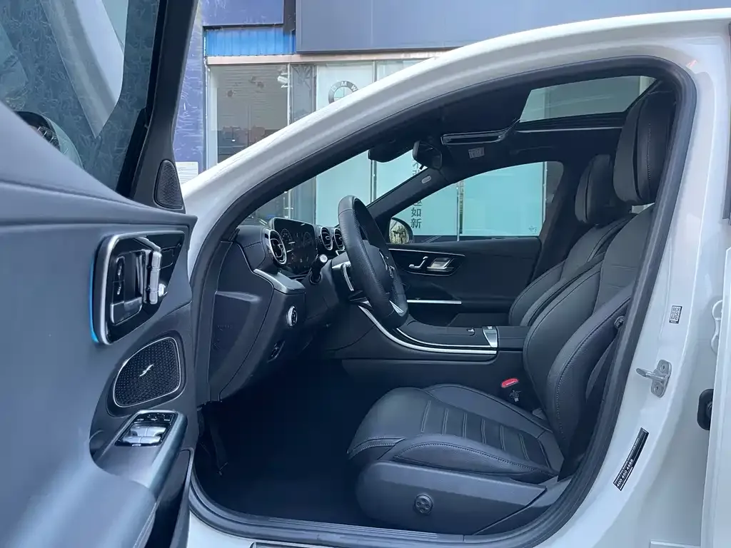Mercedes-Benz C-Class 2024 из CN, фото 9