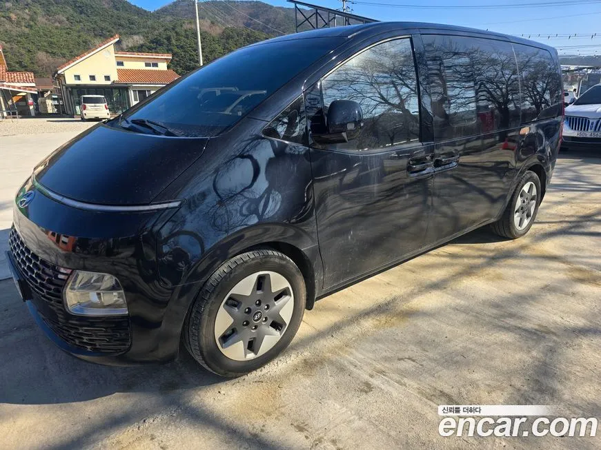 Hyundai Staria — фото 3
